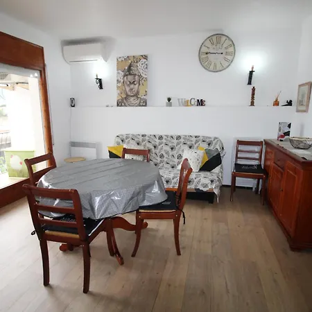 2 Hab Con Terraza, Vista Al Mar Y Parking - Capacidad 6 Pers. - Es-228-77 Llança